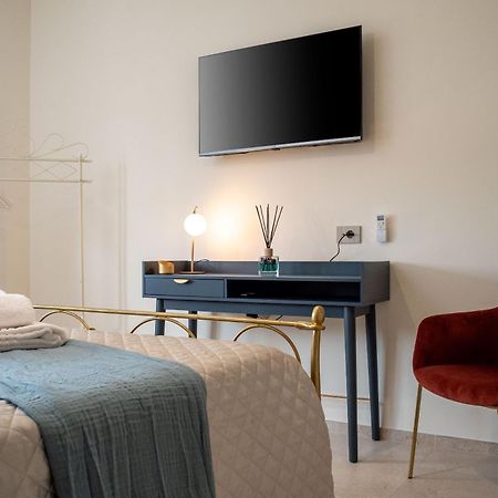 Pi'S Apartments Comfort & Chill San Nicola La Strada Eksteriør billede