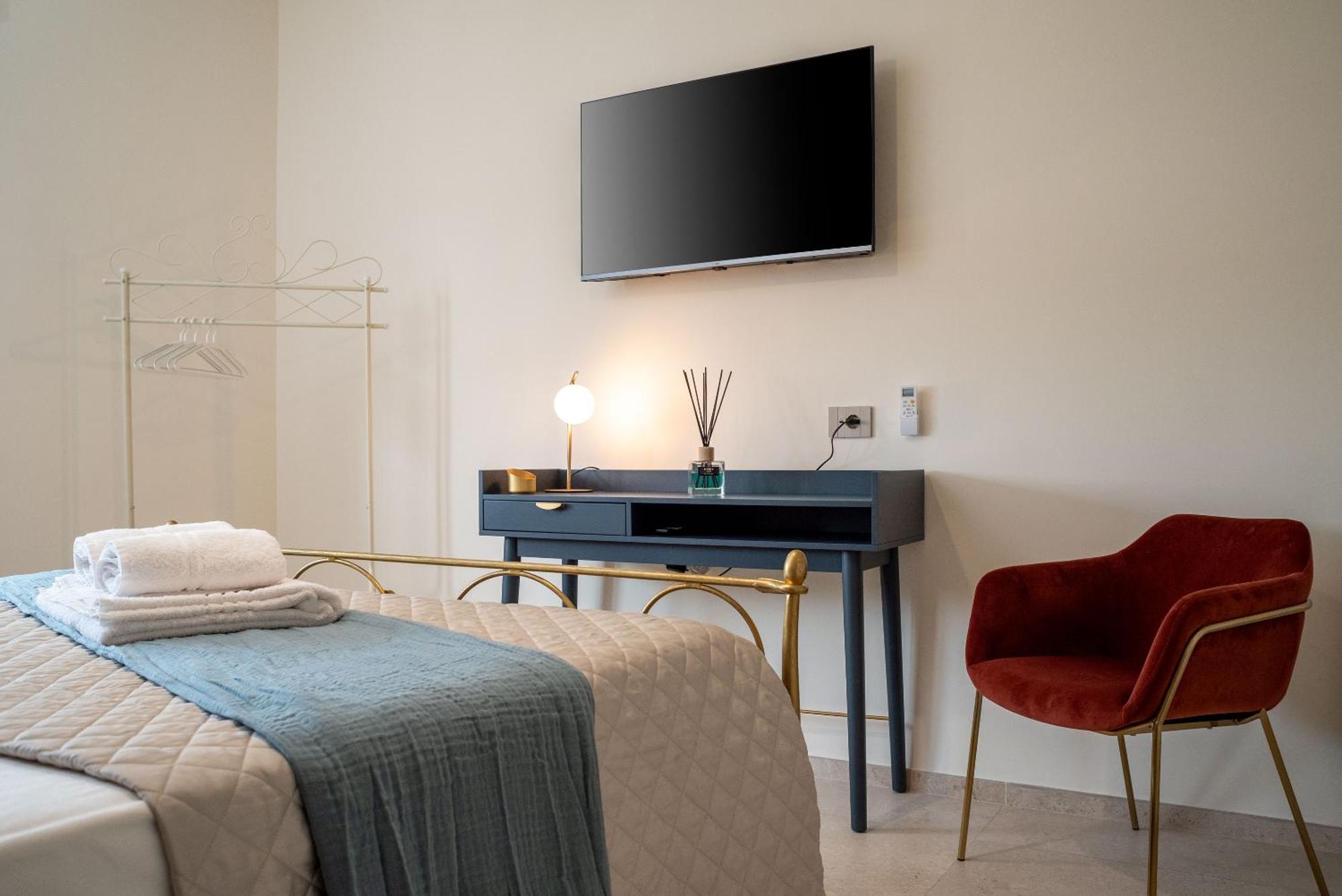 Pi'S Apartments Comfort & Chill San Nicola La Strada Eksteriør billede